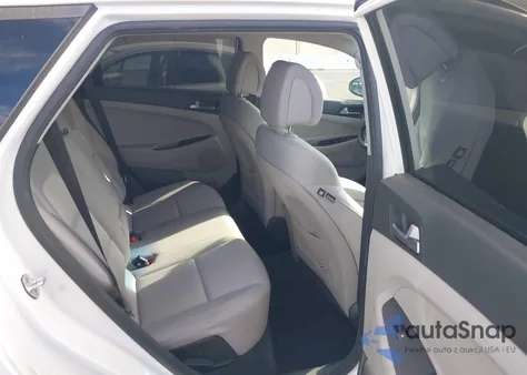 2017 Hyundai Tucson Se z USA, uszkodzony, nr VIN KM8J33A49HU484636